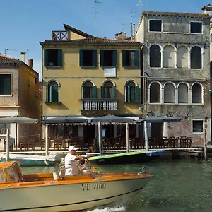 https://penthouse-venice.hotelinveneto.com