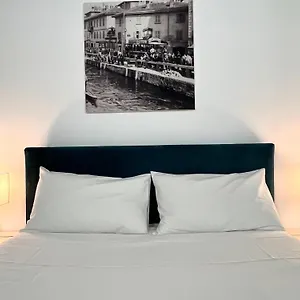https://comfy-navigli-apartment-in-milan.it-lombardy.com