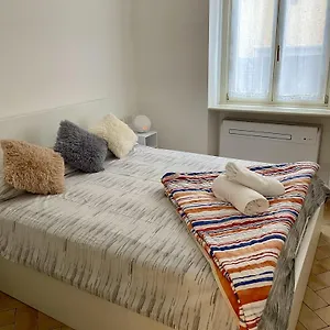 https://santa-sofia-apartment.it-lombardy.com